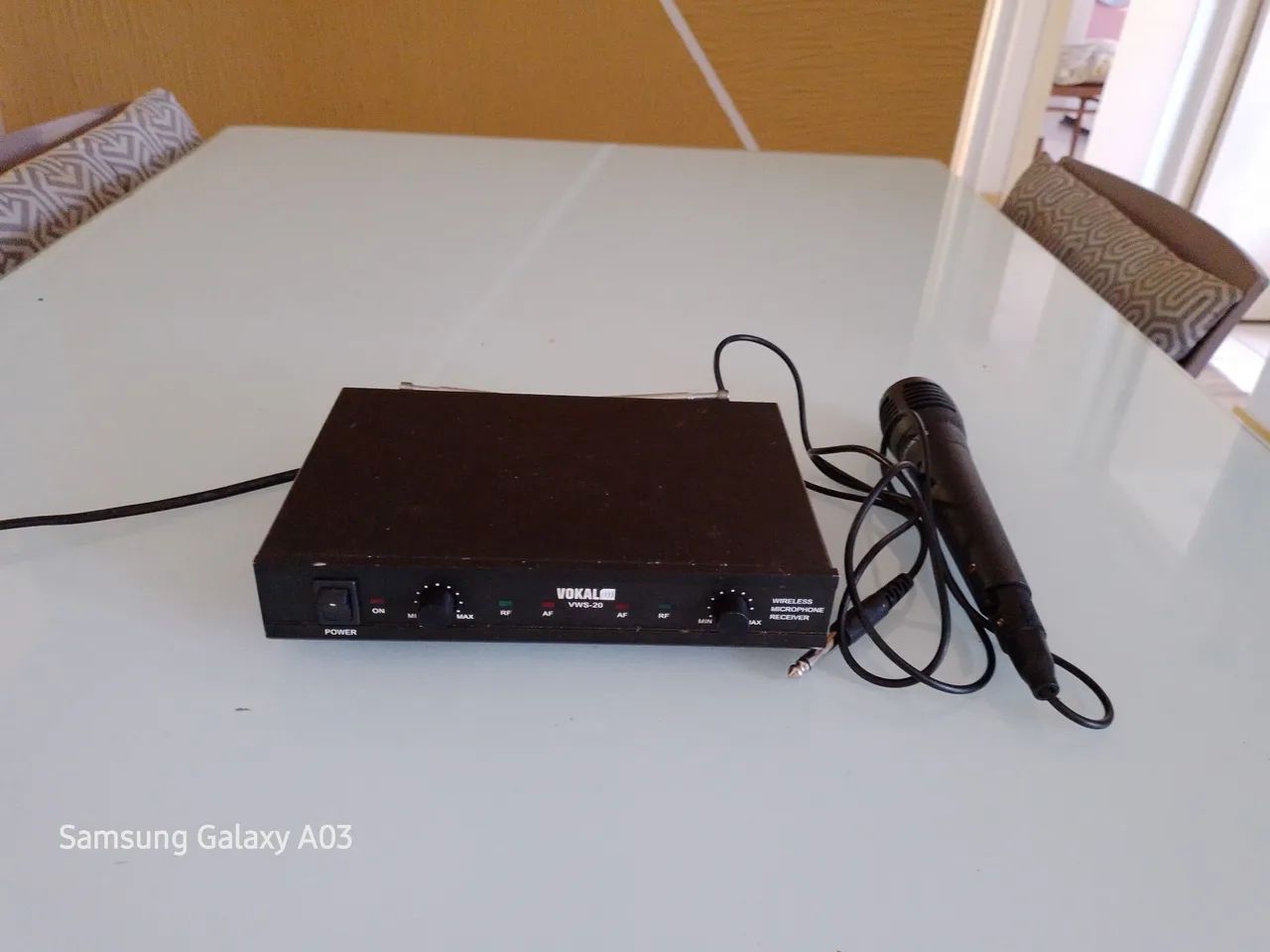 receptora do sistema de microfone sem fio Vokal VWS-20 - Foto 2