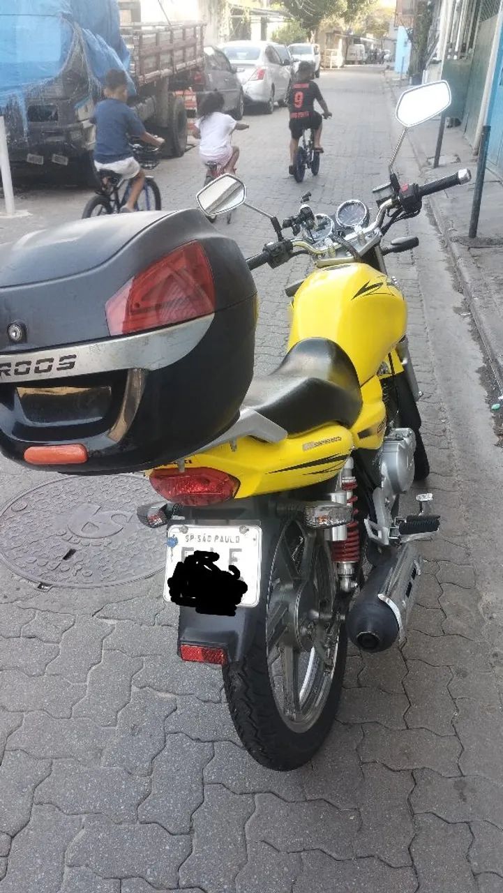 Suzuki GSR - Foto 2