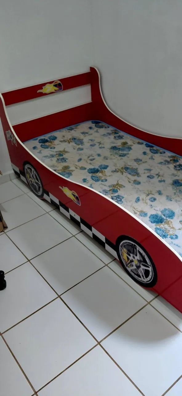 Vendo Cama carro de corrida 