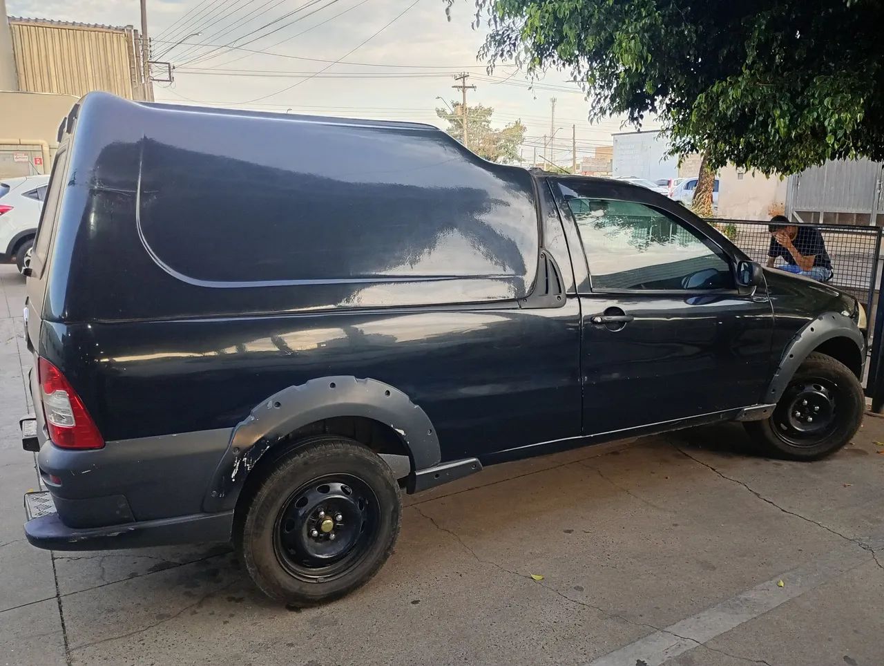 Baú para utilitário Strada 2009