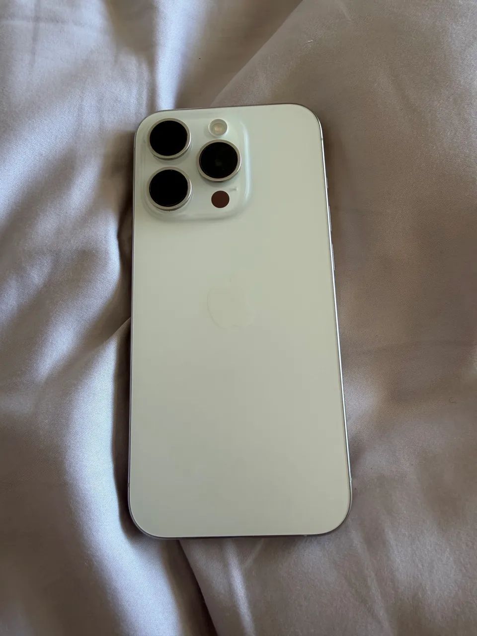 iphone 15 Pro 256gb (87% bateria) - Celulares e Smartphones