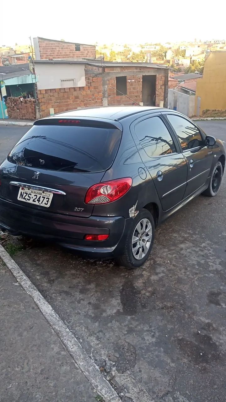 Peugeot 207 207 XR 1.4 FLEX 8V 5P 2012