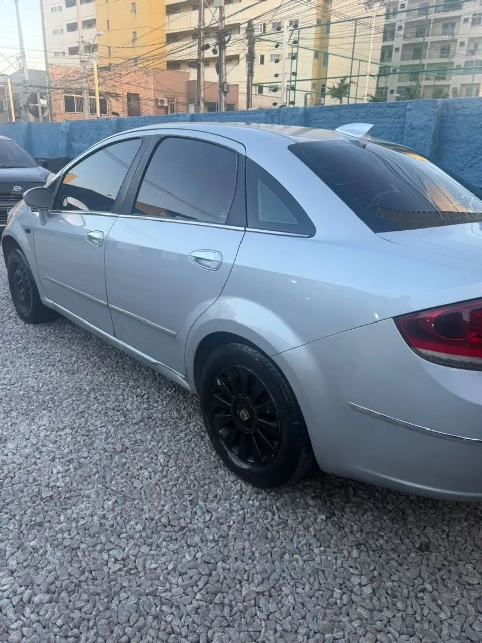 Fiat Linea LINEA 1.9/ HLX 1.9/ 1.8 Flex 16V 4p 2010