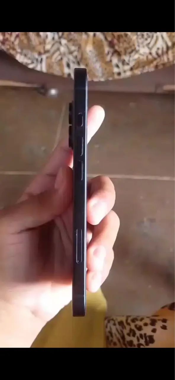vendo iphone 16  - Foto 3