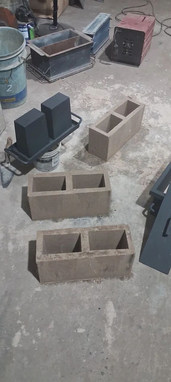 Forma bloco 14x19x39 alinhada 