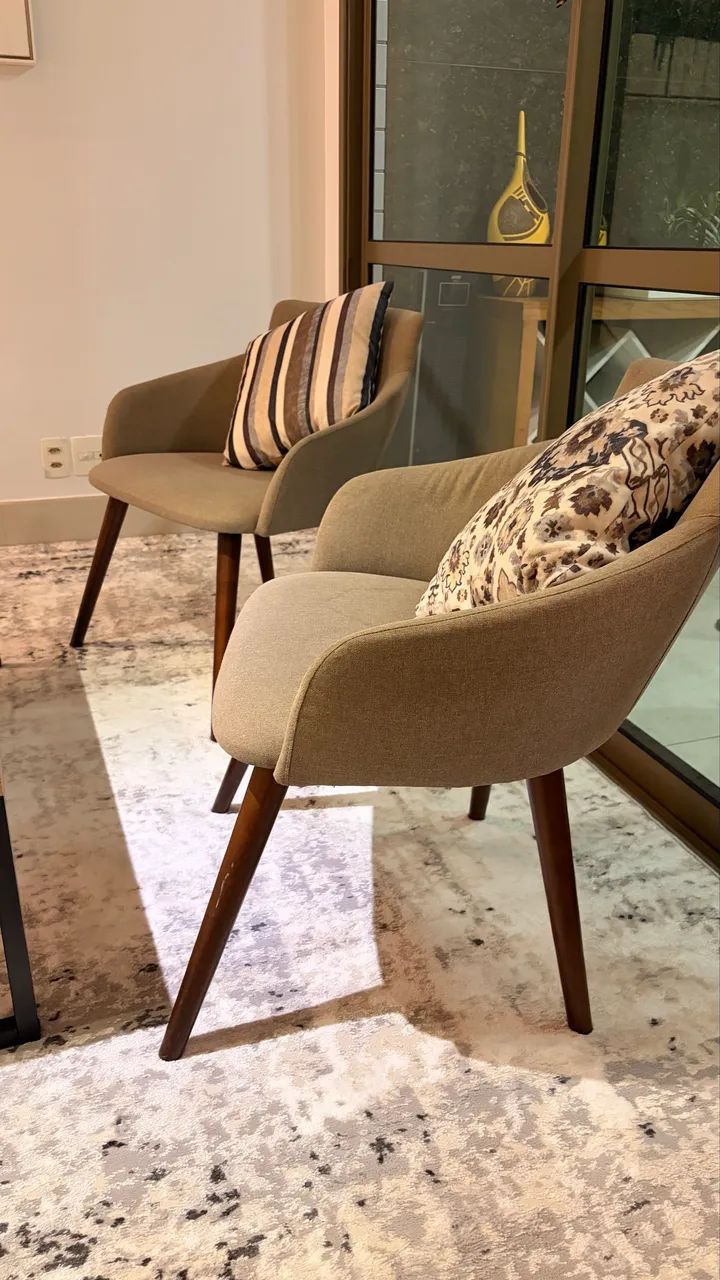 Poltrona cinza linho  - Foto 5