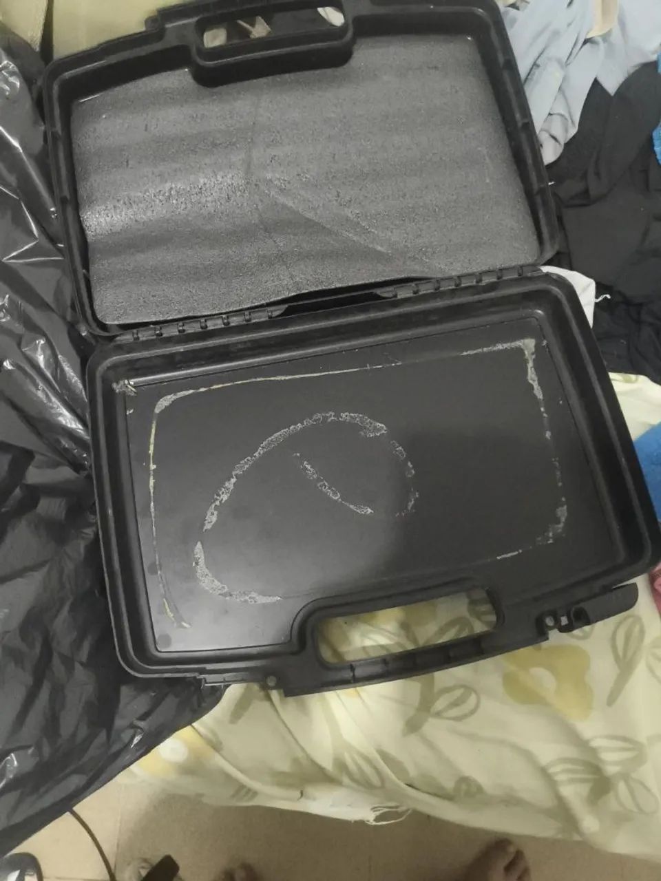 Maleta Case para Microfones, Cabos e Pedaleira* - Foto 2