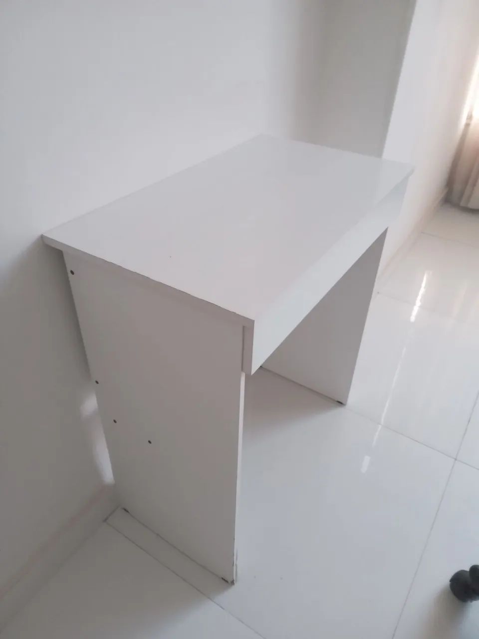 Escrivaninha com cadeira - Foto 2