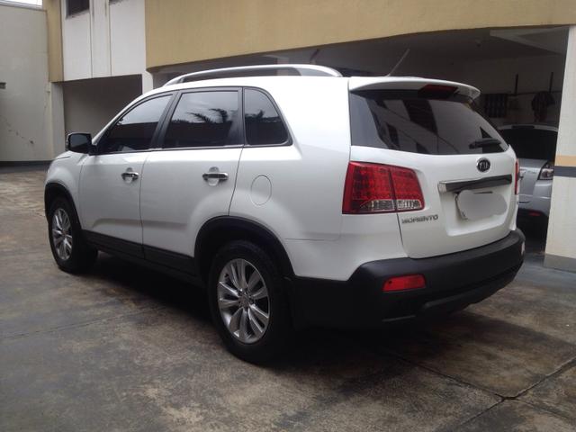 Sorento EX 3.5 autom 7 lug. Ano 2012 - Foto 6