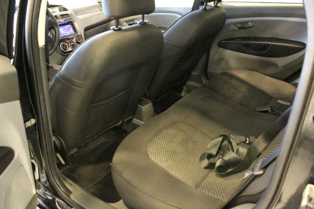 Fiat Linea 1.8 LX Dualogic Flex - Foto 5