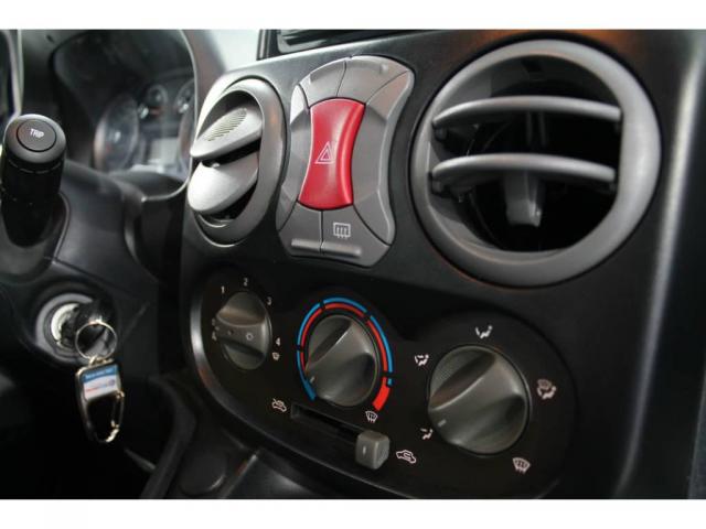 Fiat Doblo ESSENCE 1.8 COMP 7L - Foto 8