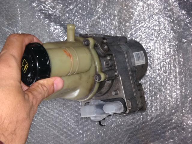 Bomba direção elétrica Renault - Foto 3