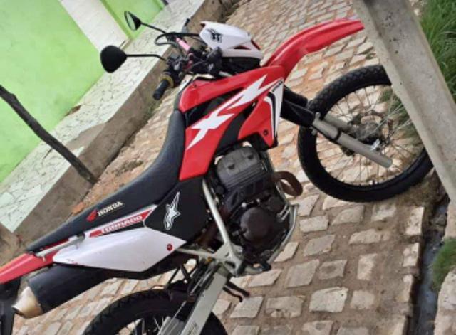Adesivo xr 250 tornado - Foto 4