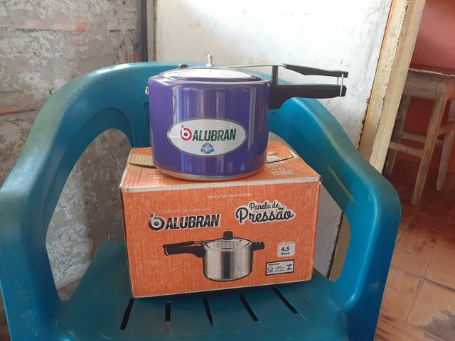 Panela de Pressão Nova - Foto 4