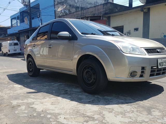 Fiesta sedan flex 1.0