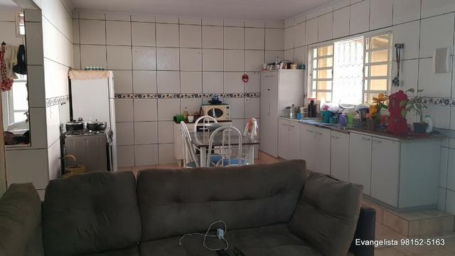 Casa de 2 Quartos 2 Suíte Avenida Principal Aceita Proposta - Urgente - Foto 2