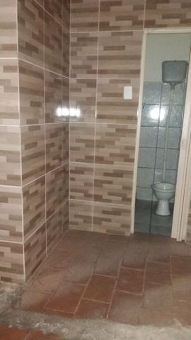 Alugo casa na Avenida nova descoberta - Foto 7