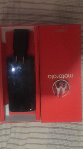 Moto z2 play