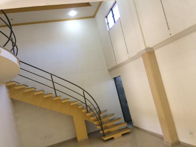 Lindo Sobrado Casa Alto Padrão Área Nobre Prudentópolis Centro Mansão - Foto 4