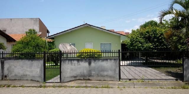 Casa a 550 metros do mar, rua calçada, perto de padaria, escola, mercado, lotérica - Foto 5