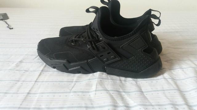 Nike huarache drift