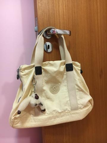 Bolsa Kipling Original cor Creme praticamente Nova