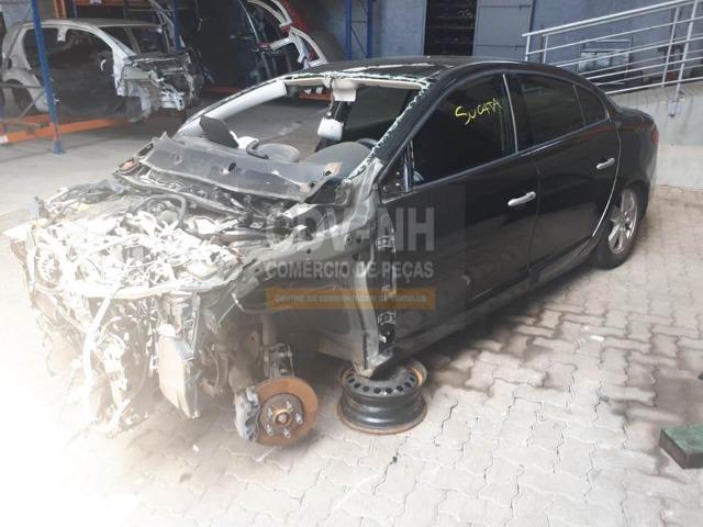 Sucata Renault Fluence 2013/14 2.0 143cv Flex - Foto 4