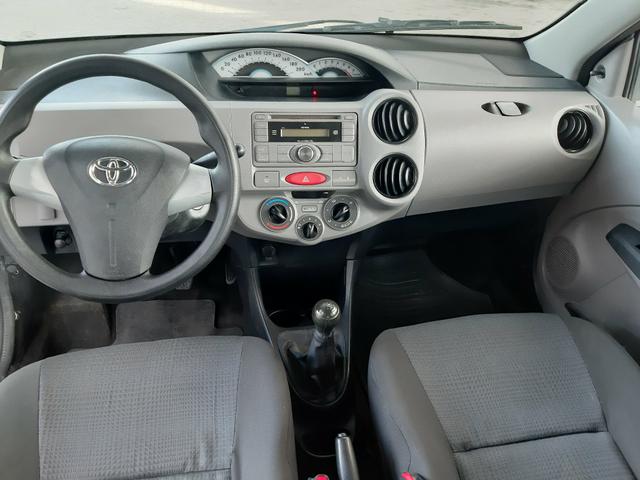 Etios 2013 XS 1.5 Completo R$27.900,00 - Foto 9