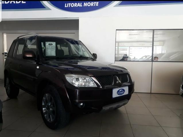 Pajero tr4 4x2 automatica 2015 - Foto 7