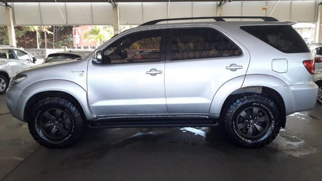 Hilux sw4 srv 3.0 diesel 4x4 aut. 2008 - Foto 10