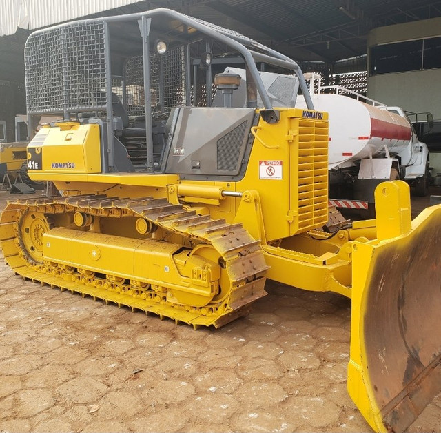 Trator Komatsu D41E ano 2001 - Foto 4