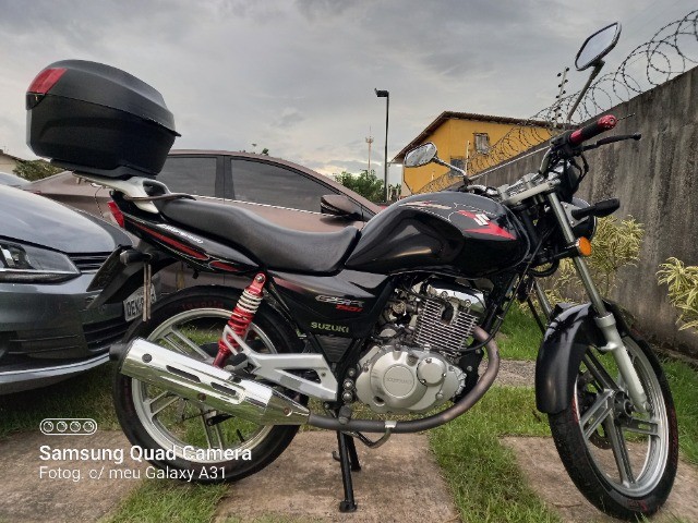 MOTO GSR 150 SUZUKI