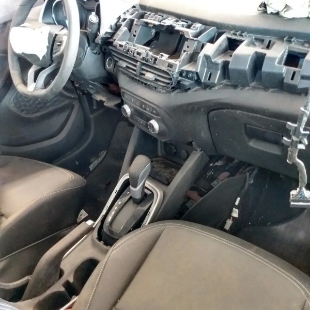 Sucata gm Tracker turbo 2020 - Foto 2