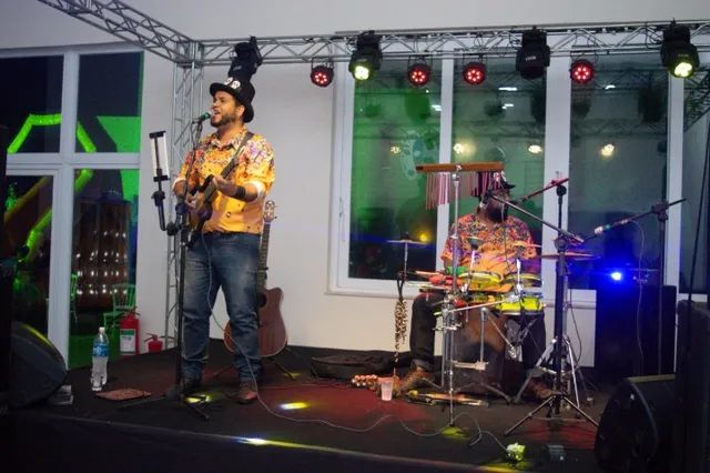Música ao vivo contrate quem entendi do assunto - Foto 5