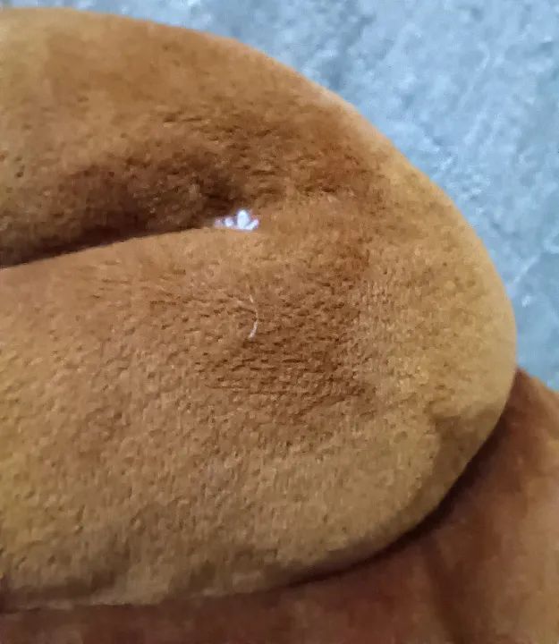 Almofada emoji coco cocô usada importada - Foto 2