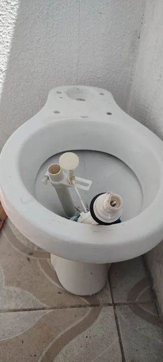 Vaso Sanitário com Caixa de Descarga - Ótimo Estado! - Foto 4