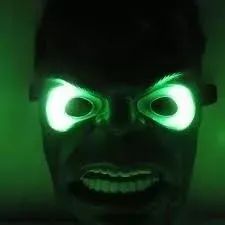 Mascara Infantil Brinquedo Herói Hero Hulk  Hulk Com Luzes - Foto 4
