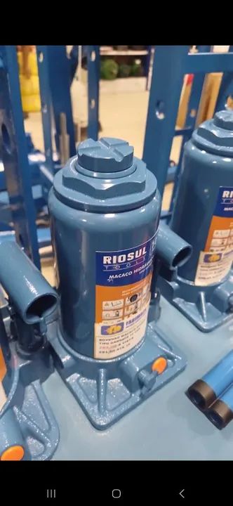 MACACO HIDRAULICO 10TON TIPO GARRAFA BOVENAU - Foto 2