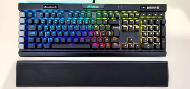 Teclado Gamer RGB Corsair K95 Platinum - Foto 2