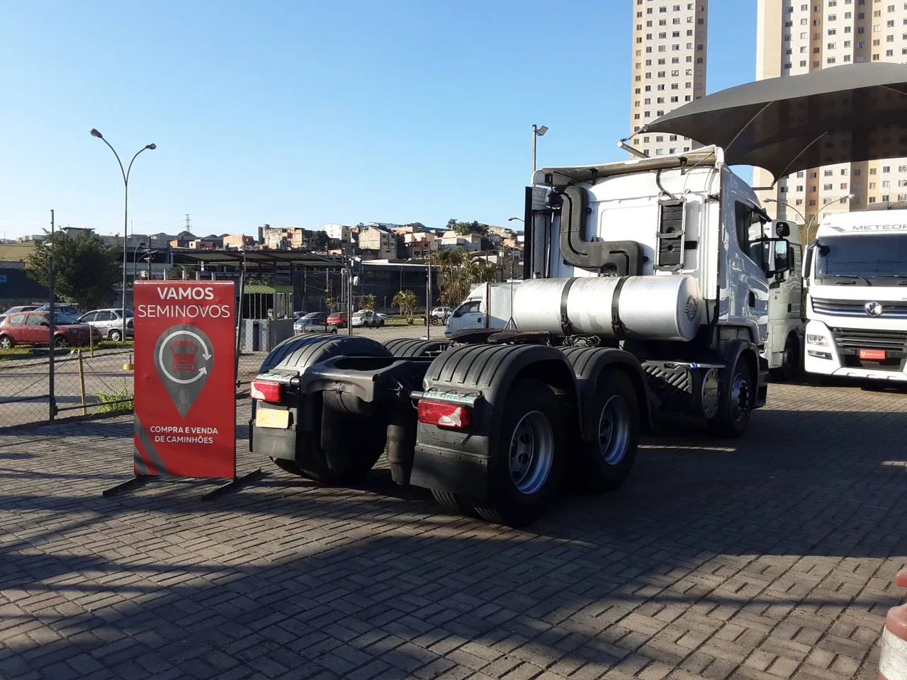 Scania R 440 6x2 2013/2014 - Foto 4