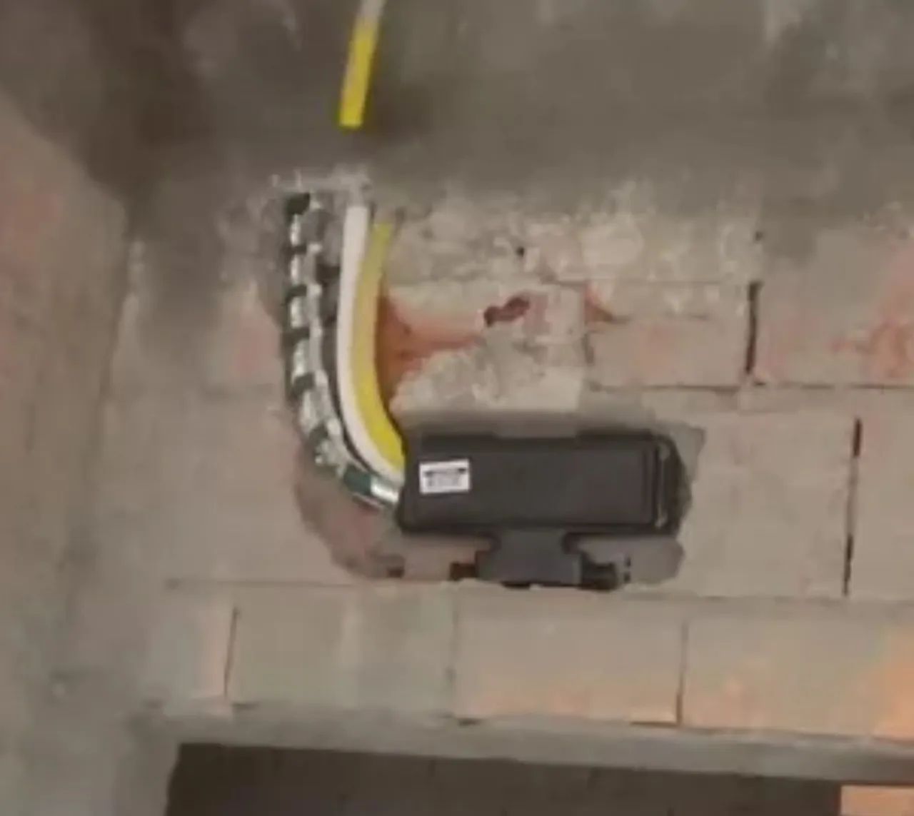 Air-conditioned Passage Box434778331111106562