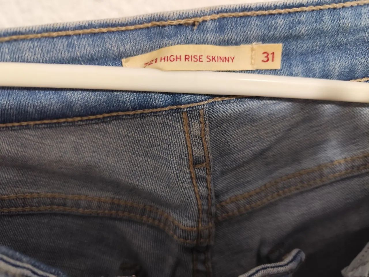 Calça jeans Levis Feminino - W31 L32 - Tam 38 - Foto 2