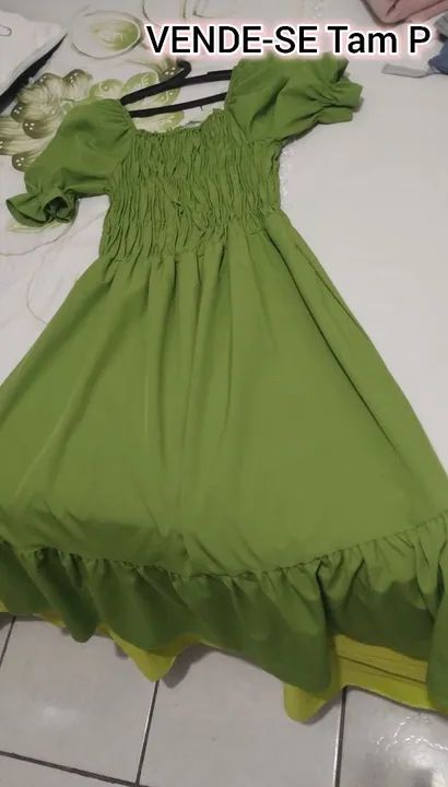 Vestido verde P com elástico na cintura 