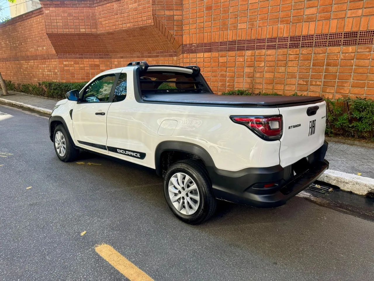 Fiat Strada 1.4 Endurance Cab. Cs Plus Flex 2022 - Foto 2