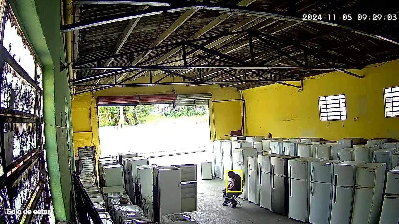 GELADEIRAS E MÁQUINA DE LAVAR 