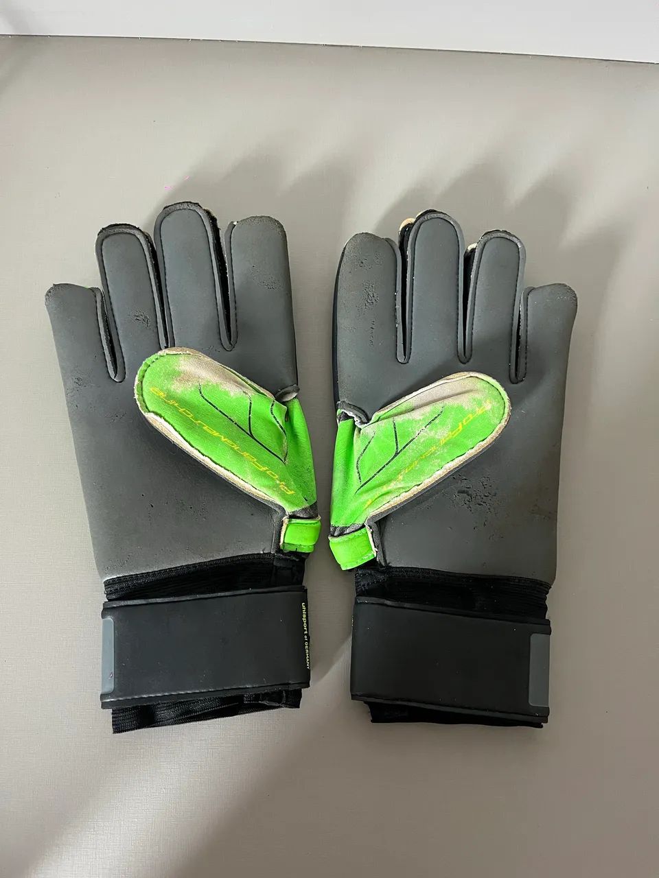 LUVA DE GOLEIRO UHLSPORT - Foto 3