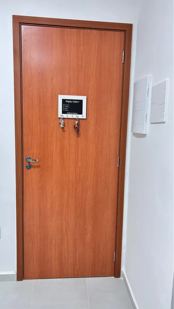 Apartamento 3 quartos 2 Garagens leve castanheiras 2.600