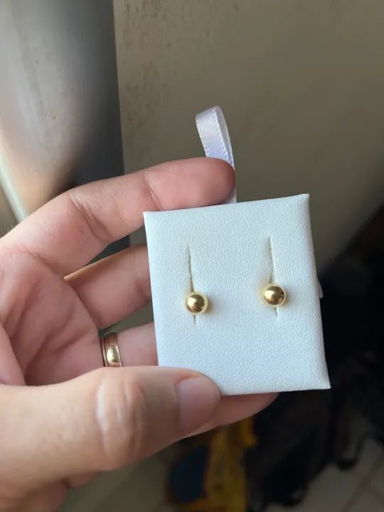 Brincos de Ouro 18k - Bolinha
