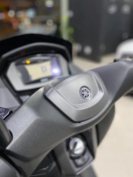YAMAHA NMAX 160 2024 - Foto 6
