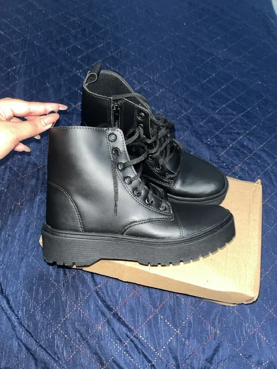 Botas Coturno Femininas Preta